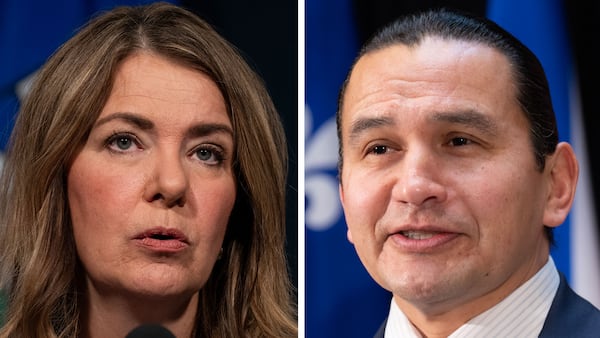 Danielle Smith pushes back against Manitoba premier’s comments as controversy grows over prospective referendum question
